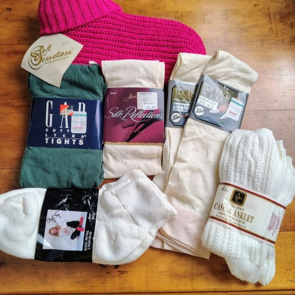 Vintage Hosiery Bundle GAP Tights Hanes Silk Reflections Lounge Socks 7‎ Pairs